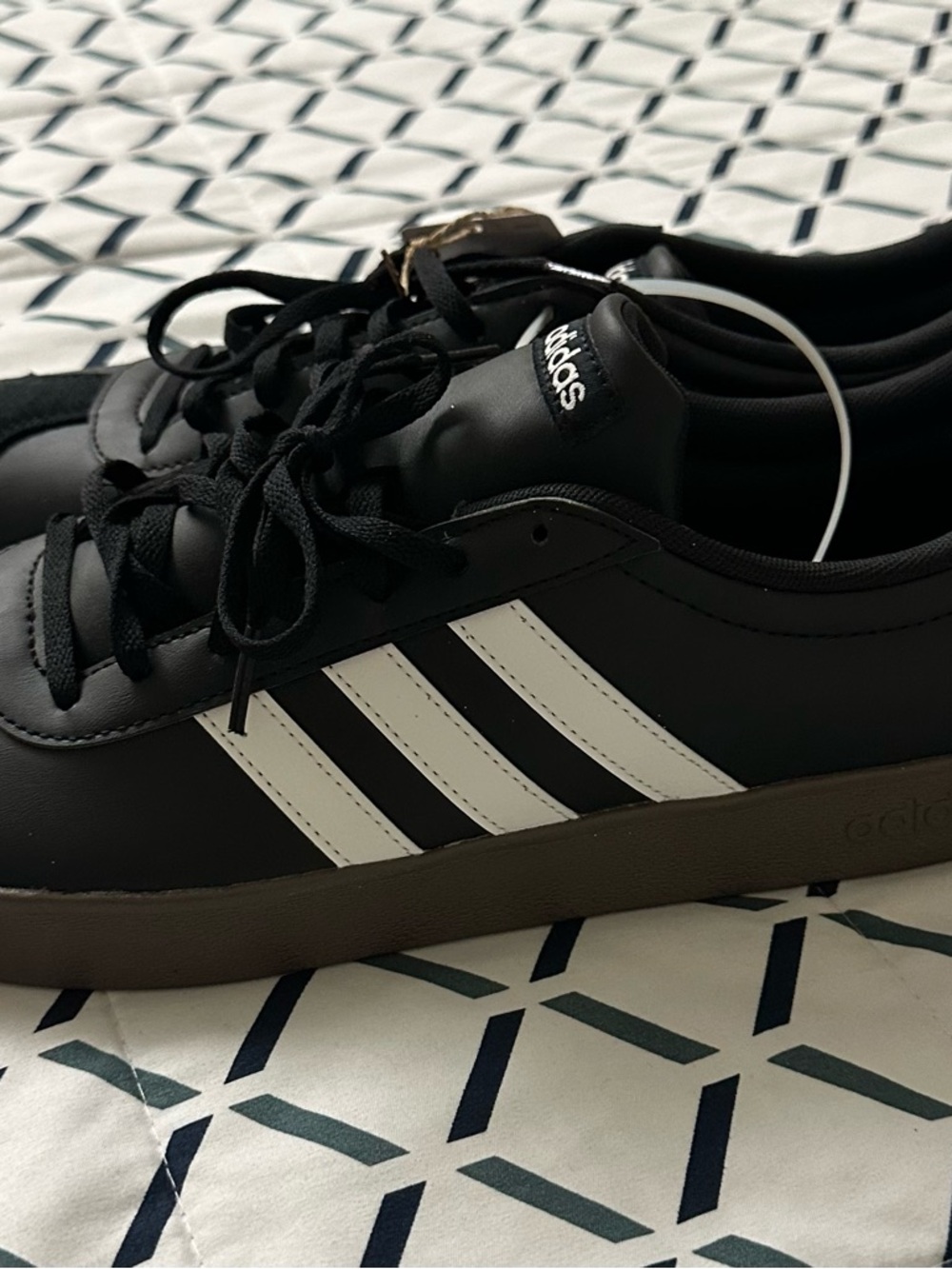 adidas Men’s Black Sneakers with White Three-Stripes - Picture 4 of 7